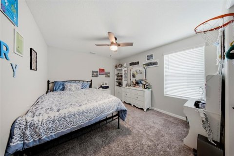 House in Fish Hawk, Florida 5 bedrooms, 283.17 sq.m. № 2236336 - photo 23