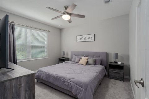 Touwnhouse à louer à Parrish, Floride: 3 chambres, 169.27 m2 № 2386486 - photo 14
