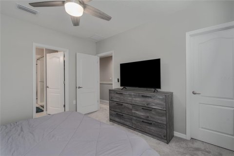 Touwnhouse à louer à Parrish, Floride: 3 chambres, 169.27 m2 № 2386486 - photo 15