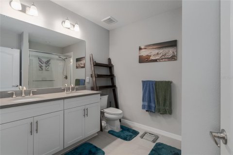 Touwnhouse à louer à Parrish, Floride: 3 chambres, 169.27 m2 № 2386486 - photo 16