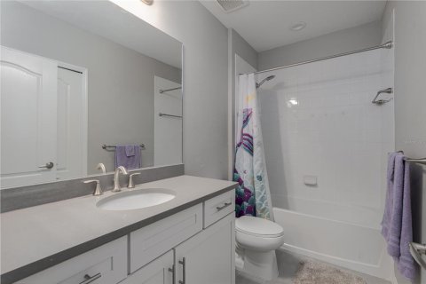 Touwnhouse à louer à Parrish, Floride: 3 chambres, 169.27 m2 № 2386486 - photo 20