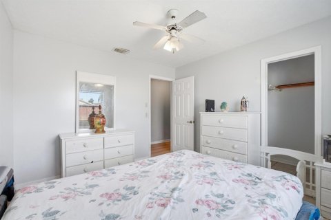 Villa ou maison à vendre à Port St. Lucie, Floride: 4 chambres, 183.95 m2 № 2439198 - photo 28