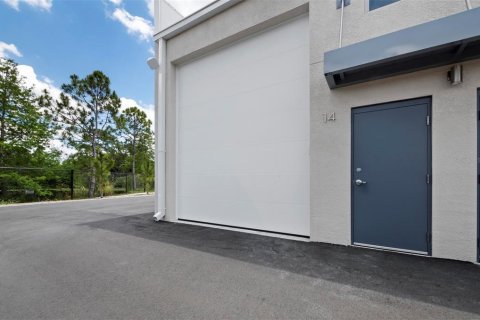 Immobilier commercial à vendre à Bradenton, Floride: 68.84 m2 № 2418755 - photo 7