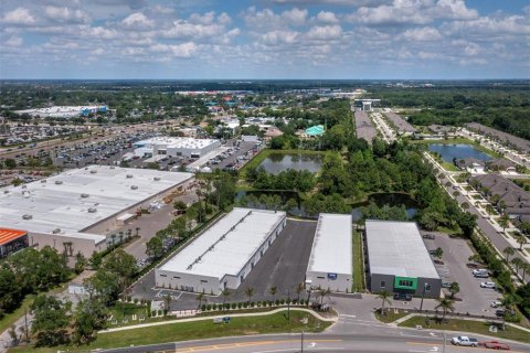 Immobilier commercial à vendre à Bradenton, Floride: 68.84 m2 № 2418755 - photo 19