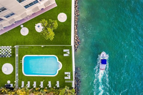 Condo in Bay Harbor Islands, Florida, 2 bedrooms  № 1862741 - photo 22