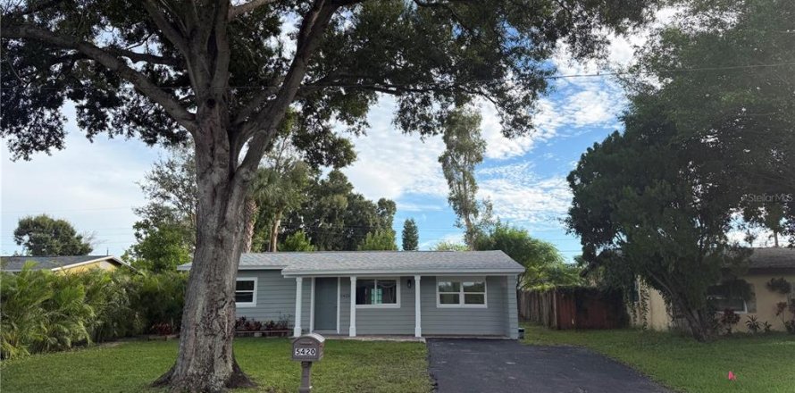 Villa ou maison à Pinellas Park, Floride 3 chambres, 82.22 m2 № 2416926