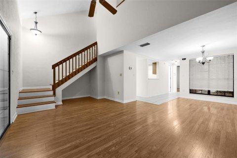 Touwnhouse à vendre à Gainesville, Floride: 2 chambres, 102.75 m2 № 1846754 - photo 15