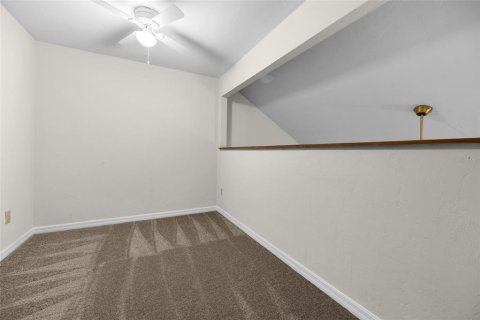 Touwnhouse à vendre à Gainesville, Floride: 2 chambres, 102.75 m2 № 1846754 - photo 16