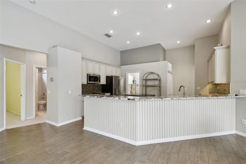 Villa ou maison à vendre à Odessa, Floride: 4 chambres, 264.31 m2 № 1812942 - photo 28