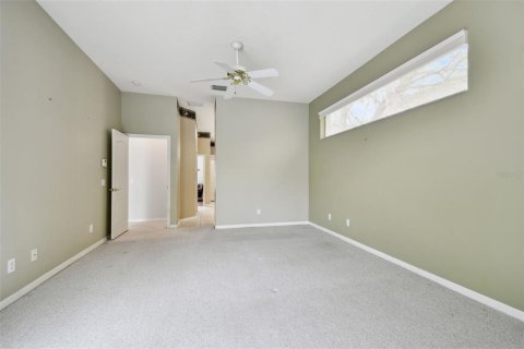 Villa ou maison à vendre à Odessa, Floride: 4 chambres, 264.31 m2 № 1812942 - photo 19