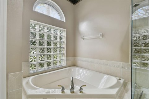 Villa ou maison à vendre à Odessa, Floride: 4 chambres, 264.31 m2 № 1812942 - photo 23