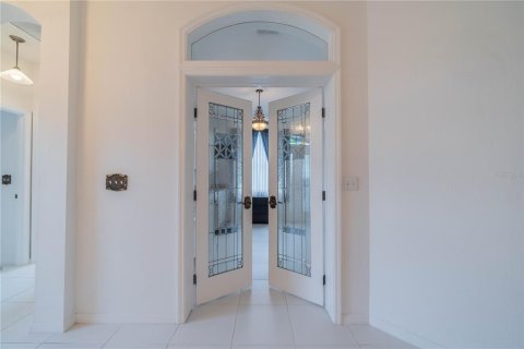 House in Sun City Center, Florida 2 bedrooms, 183.2 sq.m. № 1858197 - photo 8