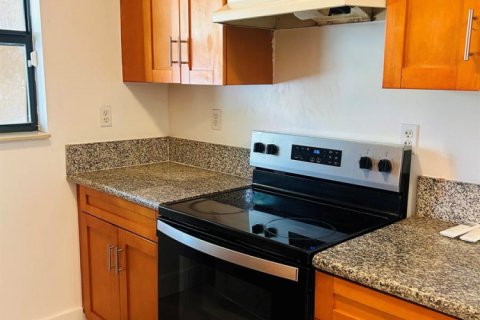 Apartment in Fort Lauderdale, Florida 3 bedrooms, 219.99 sq.m. № 2088279 - photo 11