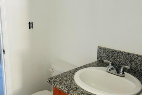 Apartment in Fort Lauderdale, Florida 3 bedrooms, 219.99 sq.m. № 2088279 - photo 6