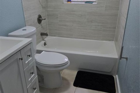 Casa en alquiler en Saint Petersburg, Florida, 3 dormitorios, 111.85 m2 № 2095808 - foto 7