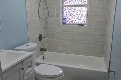 Casa en alquiler en Saint Petersburg, Florida, 3 dormitorios, 111.85 m2 № 2095808 - foto 3