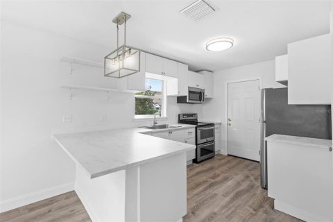 Appartement à louer à Tampa, Floride: 2 chambres, 65.03 m2 № 1847412 - photo 8
