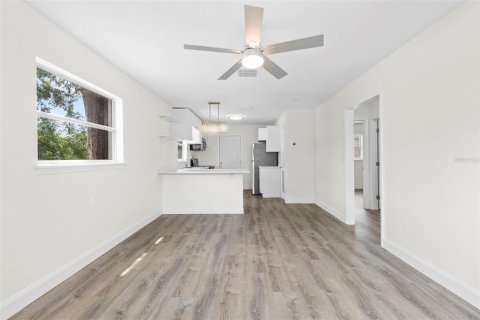 Appartement à louer à Tampa, Floride: 2 chambres, 65.03 m2 № 1847412 - photo 6