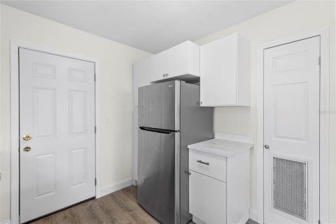 Appartement à louer à Tampa, Floride: 2 chambres, 65.03 m2 № 1847412 - photo 12