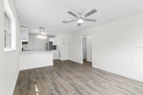 Appartement à louer à Tampa, Floride: 2 chambres, 65.03 m2 № 1847412 - photo 5