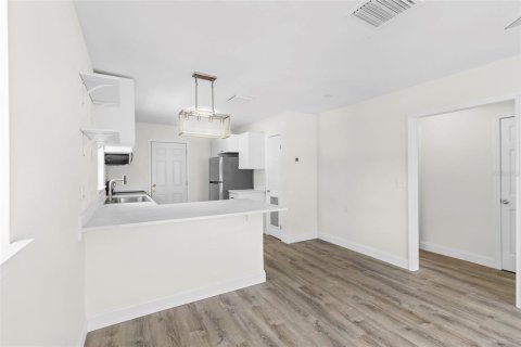 Appartement à louer à Tampa, Floride: 2 chambres, 65.03 m2 № 1847412 - photo 23