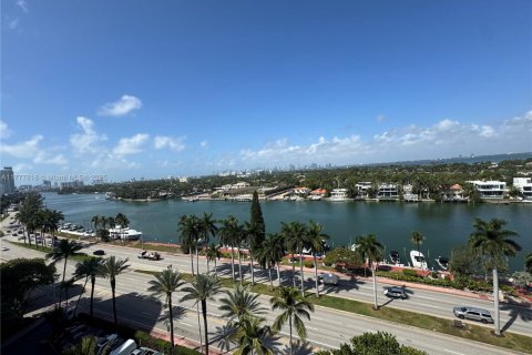 Copropriété à louer à Miami Beach, Floride: 2 chambres, 95.69 m2 № 1728357 - photo 4