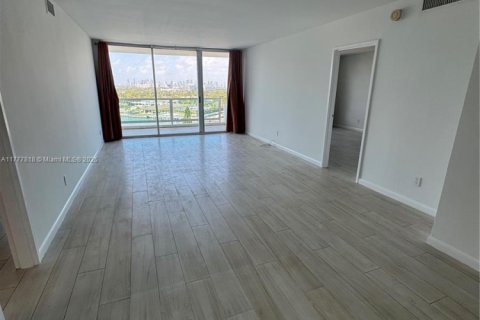 Copropriété à louer à Miami Beach, Floride: 2 chambres, 95.69 m2 № 1728357 - photo 8