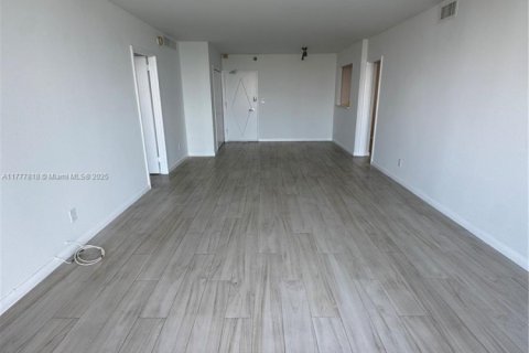 Copropriété à louer à Miami Beach, Floride: 2 chambres, 95.69 m2 № 1728357 - photo 5