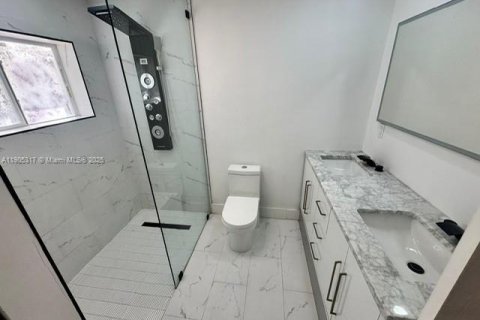 Villa ou maison à louer à Homestead, Floride: 3 chambres, 147.71 m2 № 1956624 - photo 18