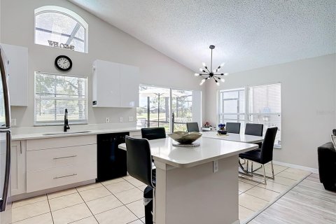 Villa ou maison à vendre à Haines City, Floride: 3 chambres, 104.98 m2 № 2150632 - photo 13