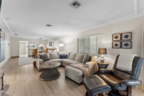 Villa ou maison à vendre à Venice, Floride: 2 chambres, 120.31 m2 № 1733237 - photo 15