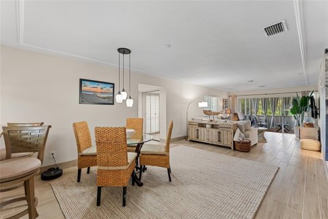 Villa ou maison à vendre à Venice, Floride: 2 chambres, 120.31 m2 № 1733237 - photo 7