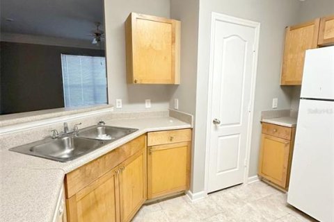 Снять в аренду кондоминиум в Орландо, Флорида 2 спальни, 99.96м2, № 1622553 - фото 20