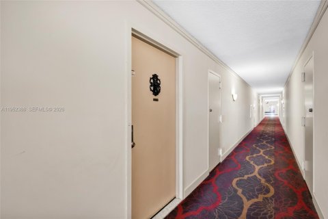 Купить кондоминиум в Санни-Айлс-Бич, Флорида 2 спальни, 170.01м2, № 2054603 - фото 5