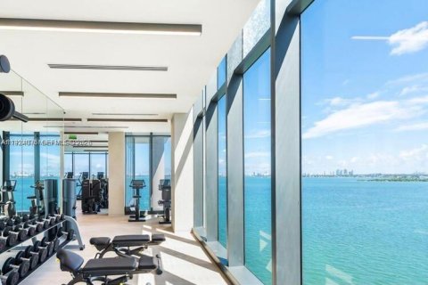 Condominio en venta en Miami, Florida, 2 dormitorios, 101.08 m2 № 2082881 - foto 28