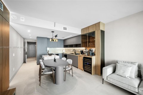 Condominio en venta en Miami, Florida, 2 dormitorios, 101.08 m2 № 2082881 - foto 6