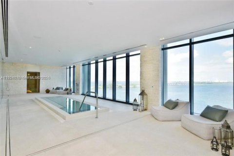 Condominio en venta en Miami, Florida, 2 dormitorios, 101.08 m2 № 2082881 - foto 25
