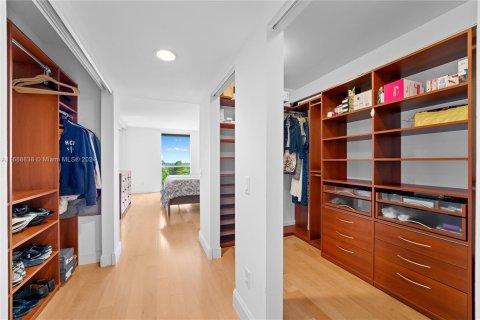 Copropriété à vendre à Aventura, Floride: 3 chambres, 173.26 m2 № 2012606 - photo 13