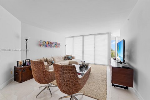 Copropriété à vendre à Aventura, Floride: 3 chambres, 173.26 m2 № 2012606 - photo 5