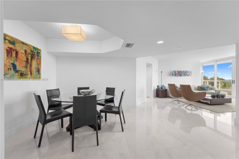 Copropriété à vendre à Aventura, Floride: 3 chambres, 173.26 m2 № 2012606 - photo 6