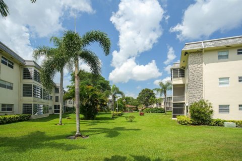 Condominio en venta en Lauderhill, Florida, 2 dormitorios, 80.82 m2 № 2259869 - foto 29