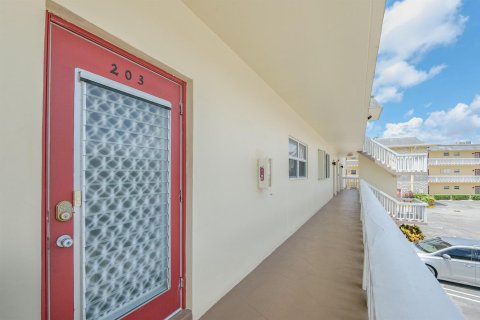 Condominio en venta en Lauderhill, Florida, 2 dormitorios, 80.82 m2 № 2259869 - foto 22