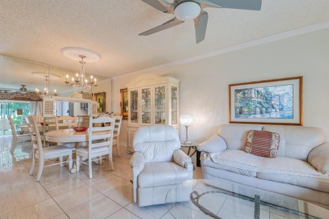 Condominio en venta en Lauderhill, Florida, 2 dormitorios, 80.82 m2 № 2259869 - foto 4