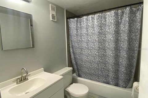 Appartement à louer à Kissimmee, Floride: 2 chambres, 500 m2 № 2167129 - photo 8
