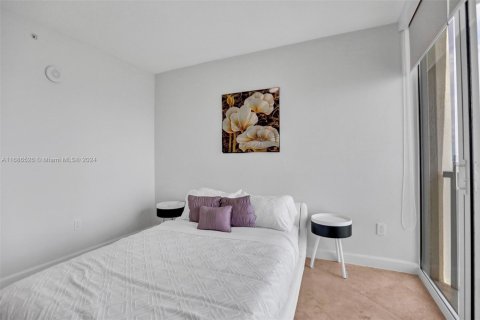 Снять в аренду кондоминиум в Санни-Айлс-Бич, Флорида 1 спальня, 92.9м2, № 1958569 - фото 27