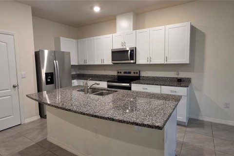 Touwnhouse à louer à Kissimmee, Floride: 3 chambres, 155.7 m2 № 2380624 - photo 6
