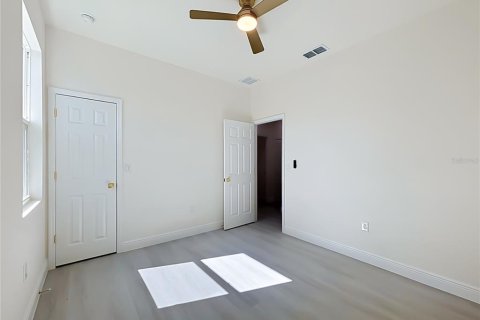 House in Sebring, Florida 4 bedrooms, 191.38 sq.m. № 2341647 - photo 28