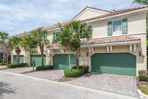 Townhouse in Cooper City, Florida 2 bedrooms, 115.57 sq.m. № 1752420 - photo 3