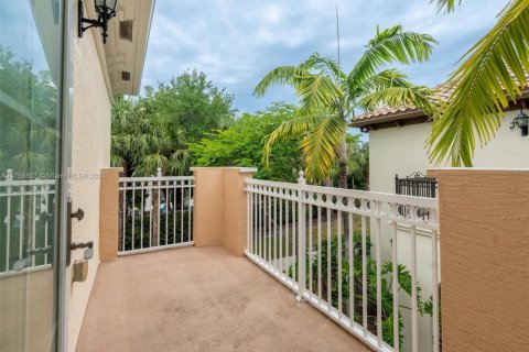 Townhouse in Cooper City, Florida 2 bedrooms, 115.57 sq.m. № 1752420 - photo 11