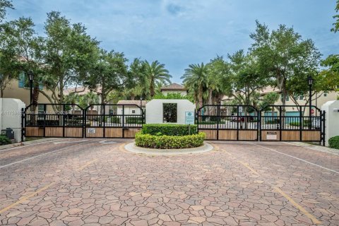 Townhouse in Cooper City, Florida 2 bedrooms, 115.57 sq.m. № 1752420 - photo 22